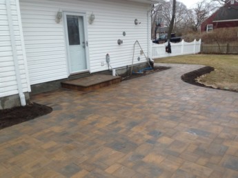 Paver Patio and Entrance
