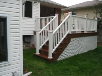 Azec Roseland Red Deck with Trex Classic White Railings